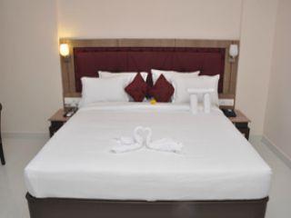 Chandra Royal Inn Velankanni Exterior photo